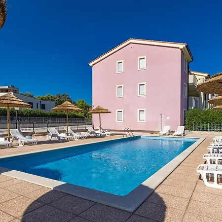 Aparthotel Kamenjak Runke Premantura