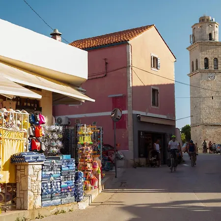 Hotel apartamentowy Kamenjak Runke Premantura