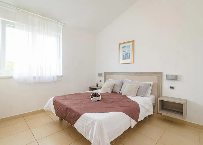 Aparthotel Kamenjak Runke Premantura