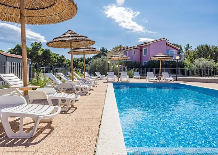 Kamenjak Runke Aparthotel Premantura