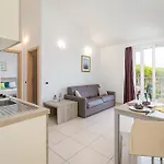 Kamenjak Runke Apartahotel 3*