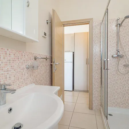 Aparthotel Kamenjak Runke *