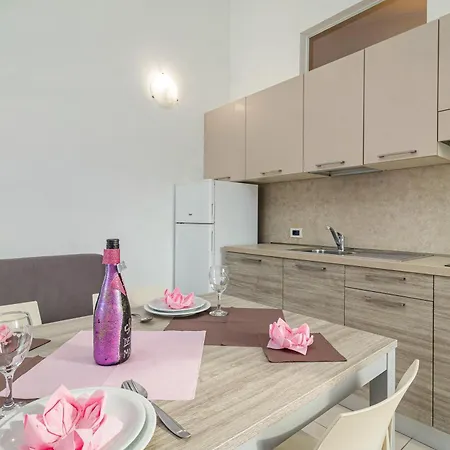 Lejlighedshotel Kamenjak Runke