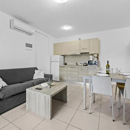 Kamenjak Runke Aparthotel