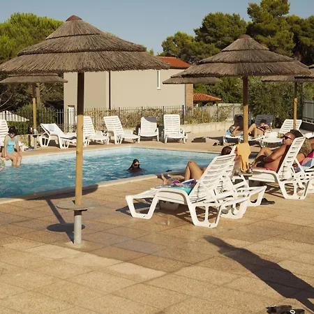 Kamenjak Runke Aparthotel 3*